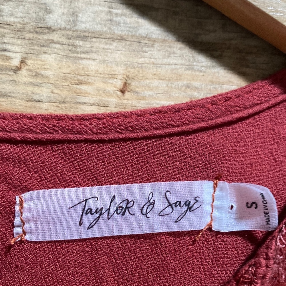 TAYLOR & SAGE Lace Boho Gauze Top S. B - Picture 4 of 9